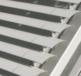 Sunshield 80R louver